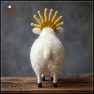 Sun Crown Sheep – Wool Felt Motivational Desk Figurine
