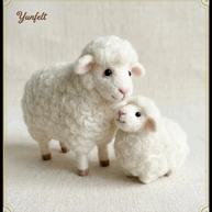 Mother Sheep & Baby Lamb – Wool Felt Pastoral Family Set
