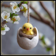 Hatching Chick Spring Ornament – Wool Felt Cracked Egg Decor