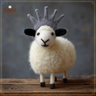 Sun Crown Sheep – Wool Felt Motivational Desk Figurine