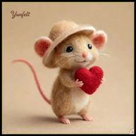 Mouse with Strawberry & Straw Hat – Wool Felt Summer Figurine