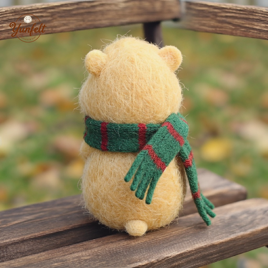 Winter Buddy Hamster with Scarf – Wool Felt Healing Desk Pet
