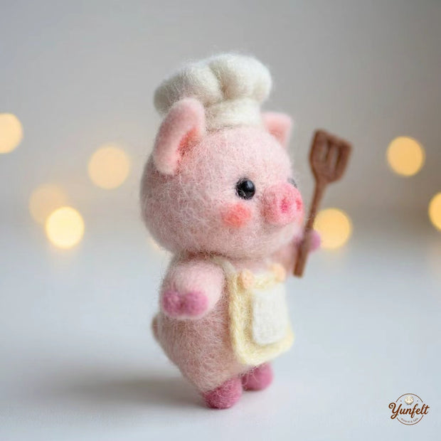 Handmade Wool Felt Chef Pig Figurine – Kitchen Desk Decor Gift