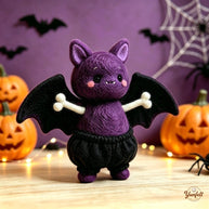 Handmade Wool Felt Spooky Bat Figurine – Gothic Halloween Desk Decor Gift