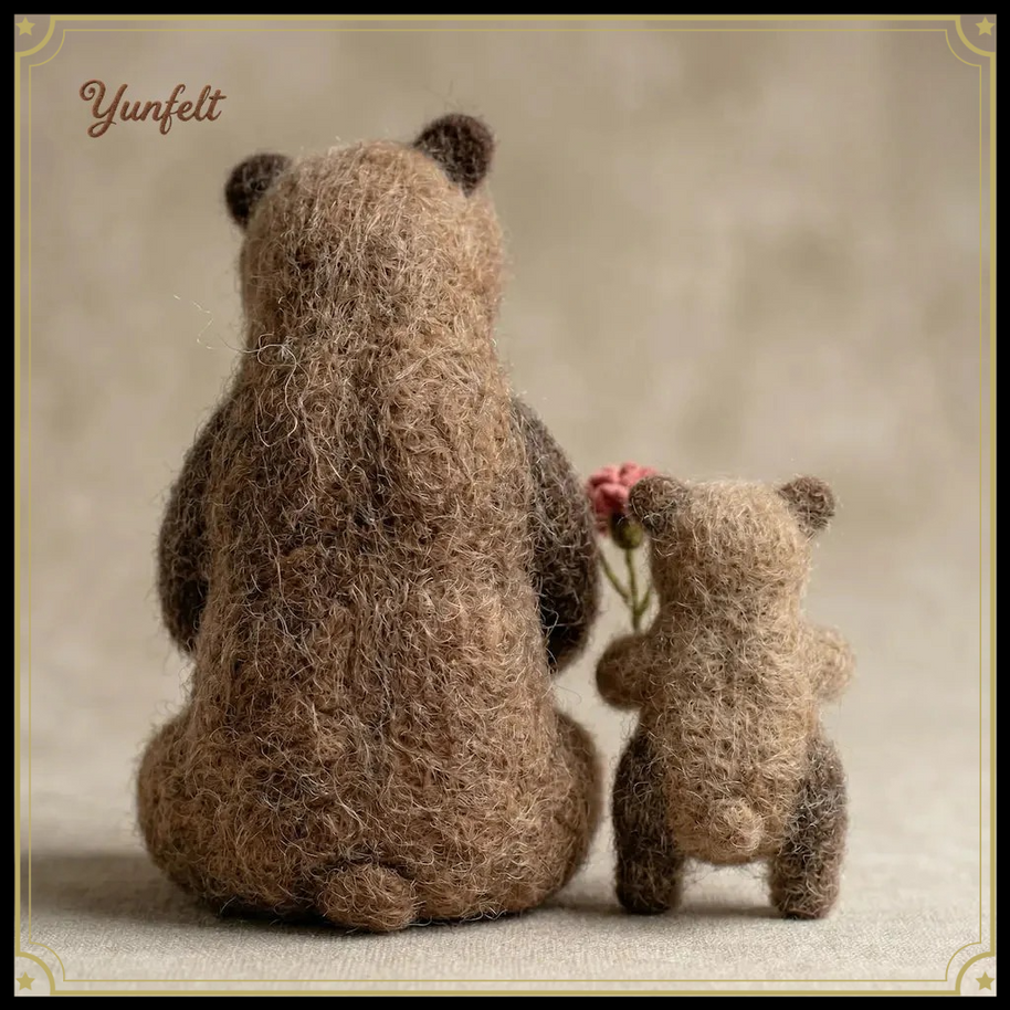 Mother Bear & Cub – Wool Felt Everlasting Love Gift Set