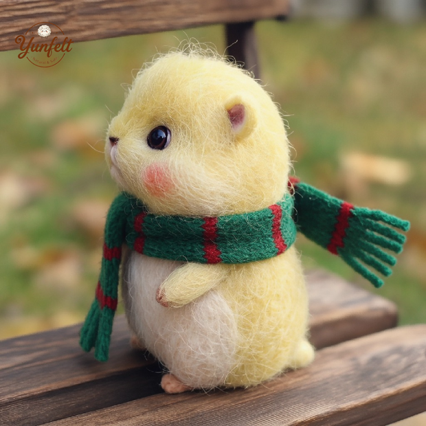 Winter Buddy Hamster with Scarf – Wool Felt Healing Desk Pet