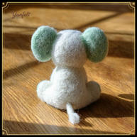 Cream and Mint Green Baby Elephant – Lucky Wool Felt Desk Pet