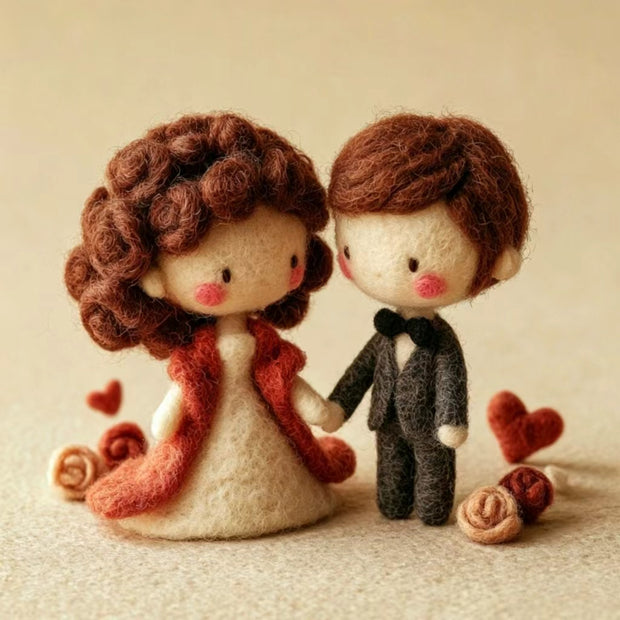 Handmade Wool Felt Sweetheart Couple Figurine – Romantic Wedding Home Decor Gift