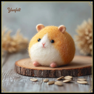 Chubby Round Hamster – Wool Felt Spherical Desk Pet