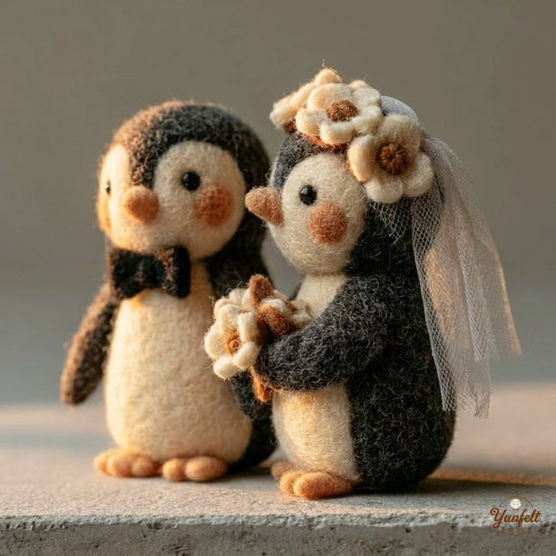 Handmade Wool Felt Wedding Penguin Couple Figurine – Romantic Home Decor Gift
