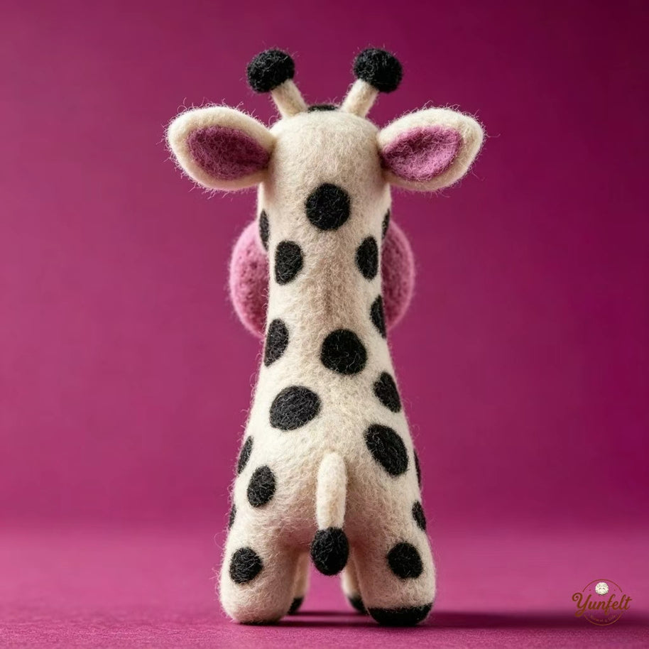 Handmade Wool Felt Silly Giraffe Figurine – Whimsical Desk Decor Gift
