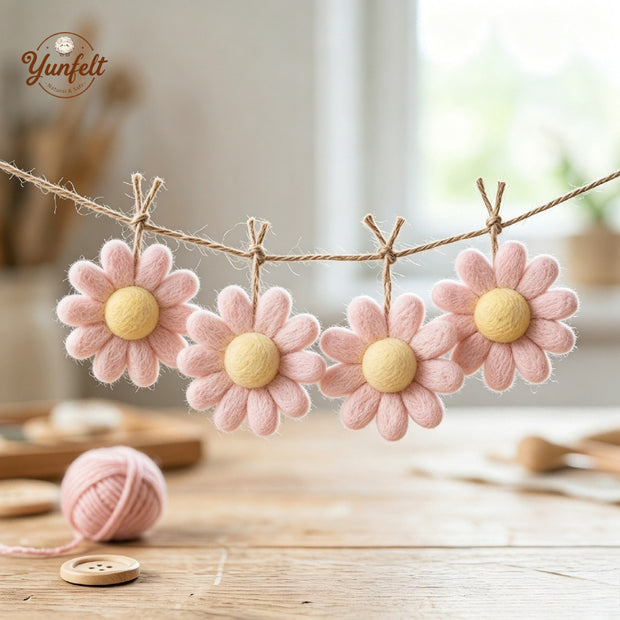 Smiley Daisy Hanging Decor – Wool Felt Embroidered Flower