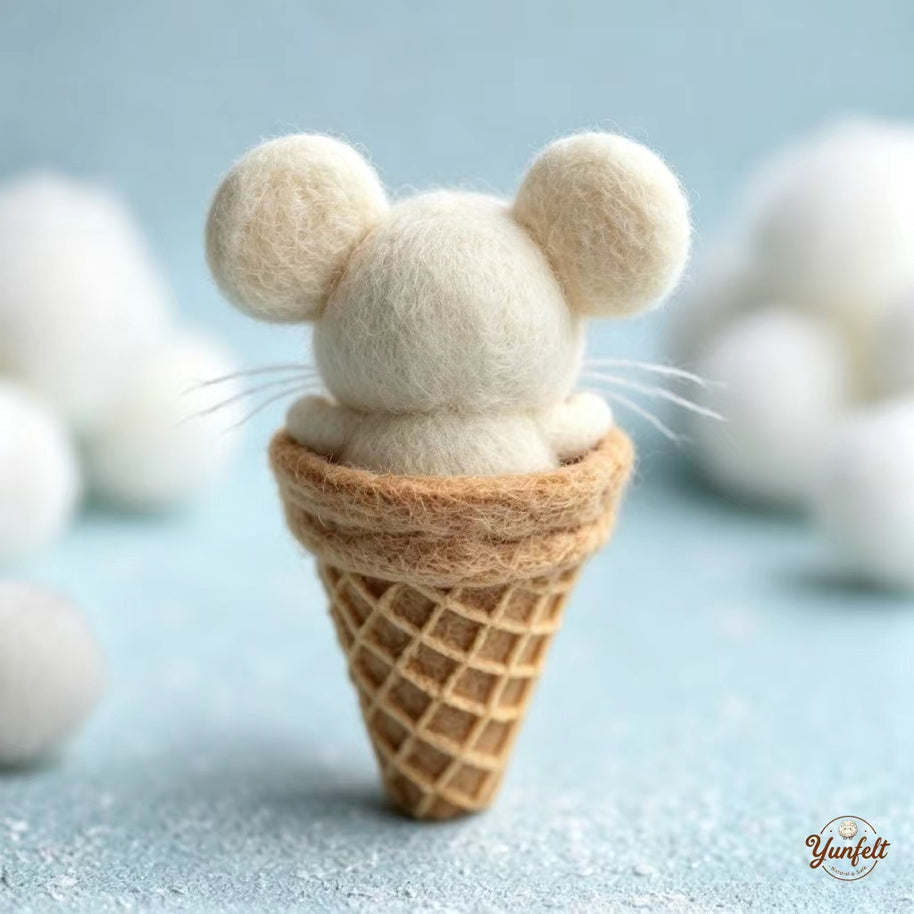 Handmade Wool Felt Ice Cream Mouse Figurine – Whimsical Desk Decor Gift