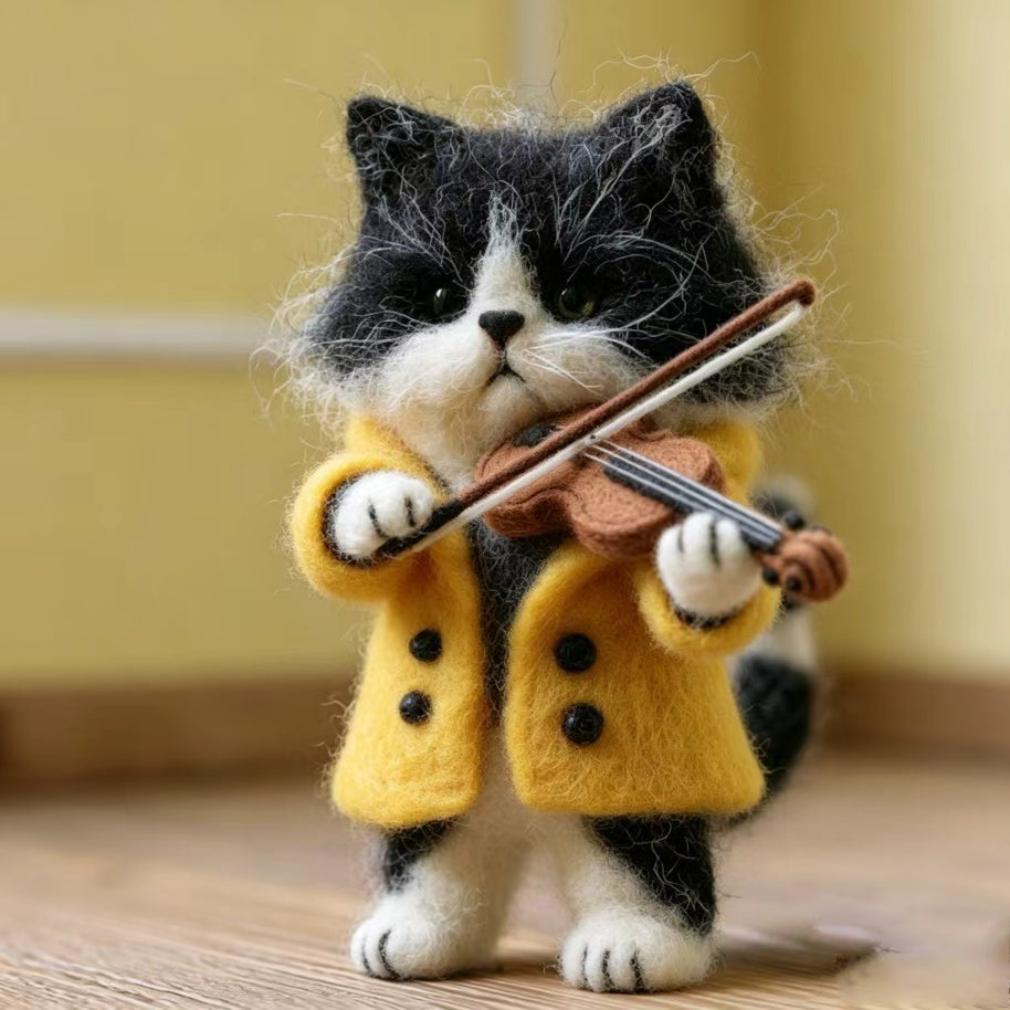 Handmade Wool Felt Violinist Cat Figurine – Musical Desk Decor Gift