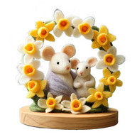 Mother & Child Snuggle Wreath – Wool Felt Family Love Display