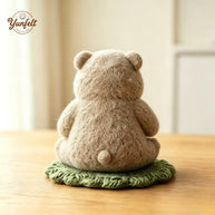 Handmade Wool Felt Reading Bear Figurine – Cozy Desk Decor Gift