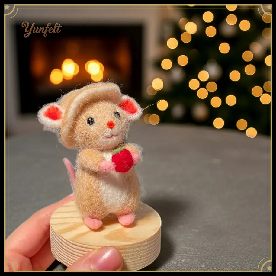 Mouse with Strawberry & Straw Hat – Wool Felt Summer Figurine
