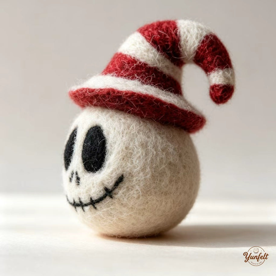 Handmade Wool Felt Holiday Skull Figurine – Spooky Christmas Home Decor Gift