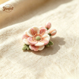 The Wildflower Brooch – Handmade Wool Felt Poppy or Blush Floral Accessory