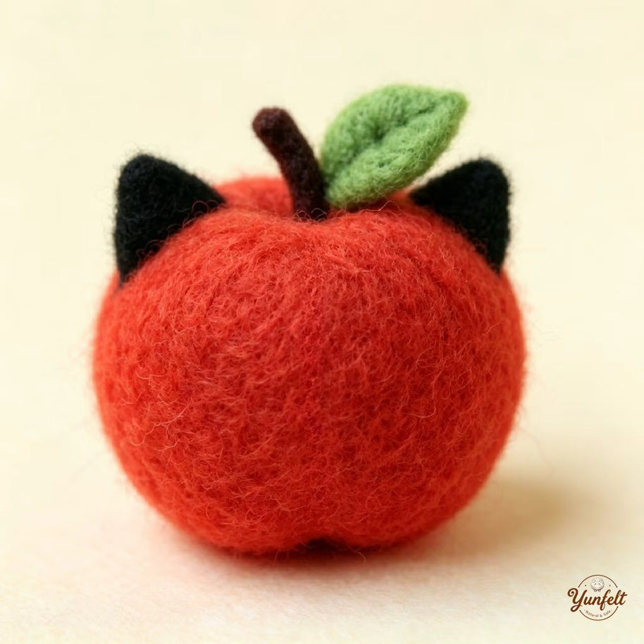 Handmade Wool Felt Apple Cat Figurine – Whimsical Desk Decor Gift