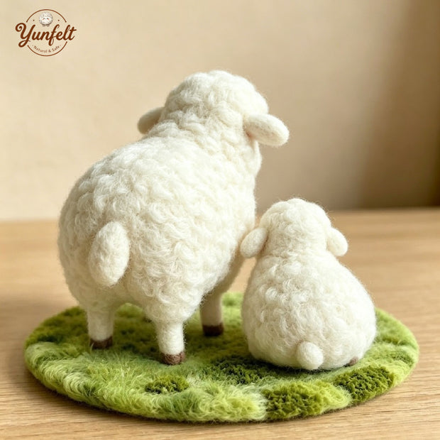 Mother Sheep & Baby Lamb – Wool Felt Pastoral Family Set