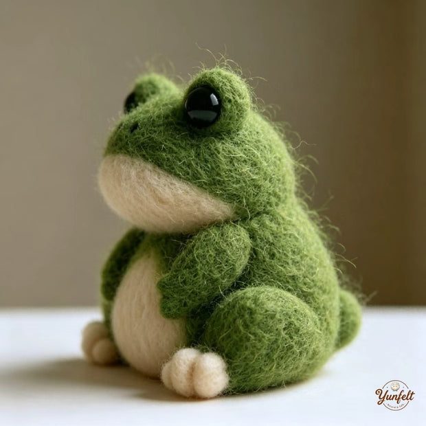 Round Frog The Unbothered – Handmade Wool Felt Figurine