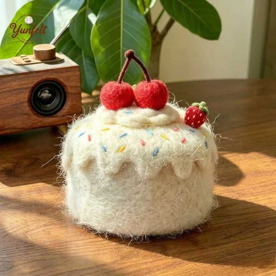 Handmade Wool Felt Berry Cake Figurine – Sweet Desk Decor Gift