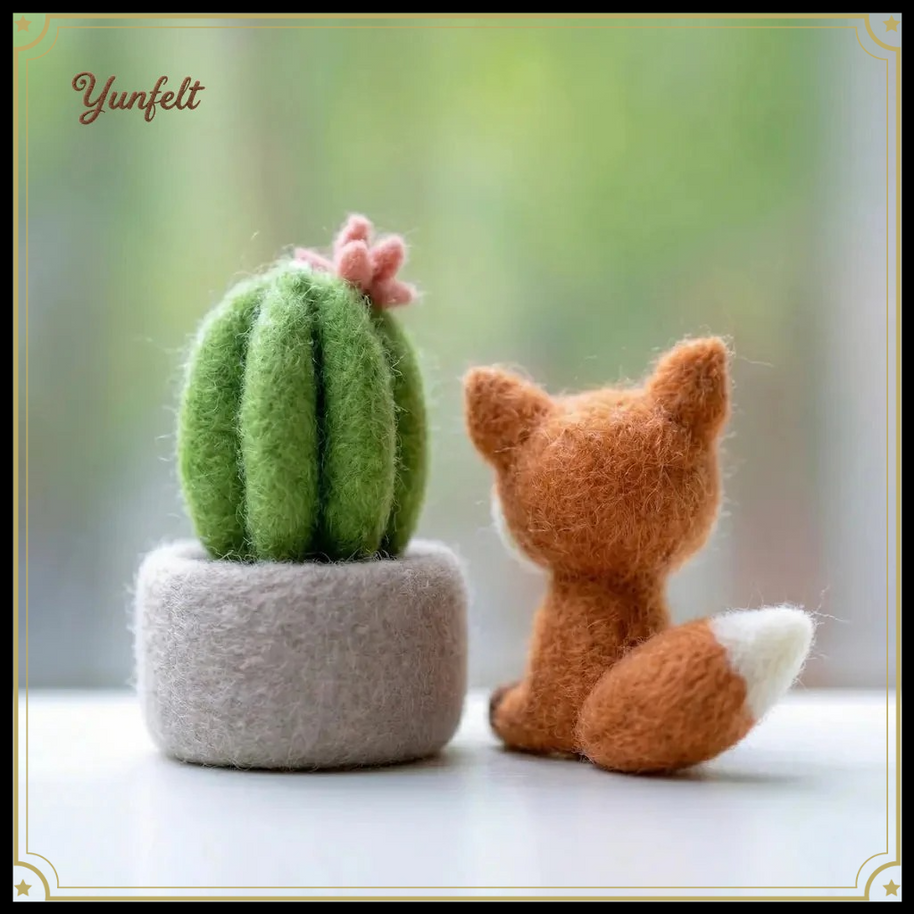 Fox & Cactus Companions – Wool Felt Whimsical Desk Set
