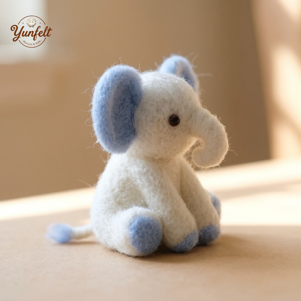 Cream and Mint Green Baby Elephant – Lucky Wool Felt Desk Pet