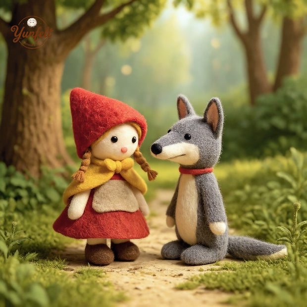 Little Red Riding Hood & The Wolf – Wool Felt Storybook Duo