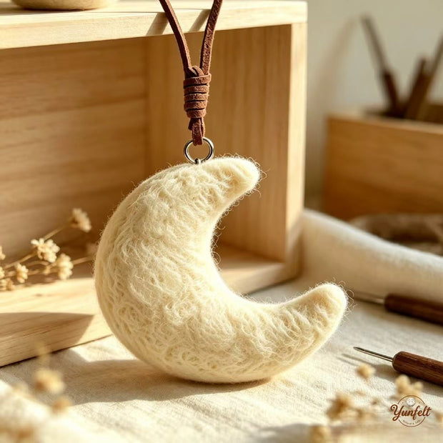 Handmade Wool Felt Apple Moon Ornament – Cozy Fall Desk Decor Gift