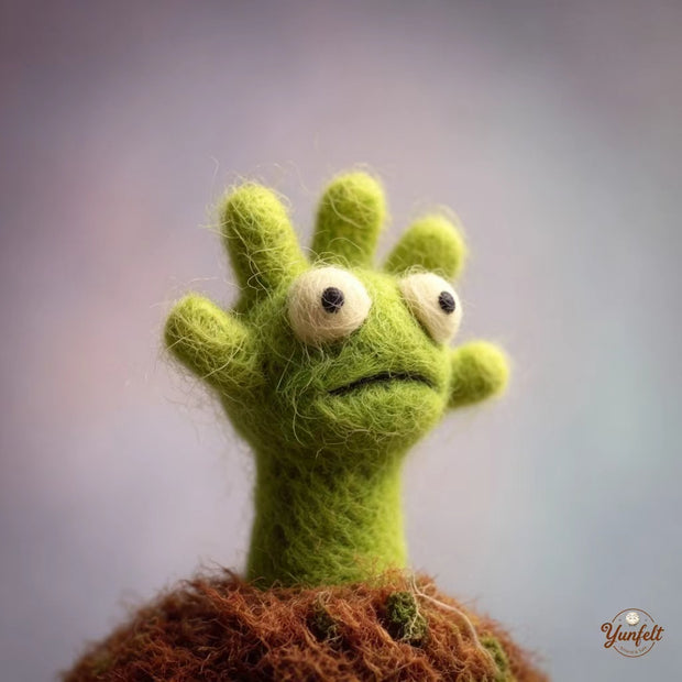 Handmade Wool Felt Green Hand Figurine – Spooky Halloween Desk Decor Gift