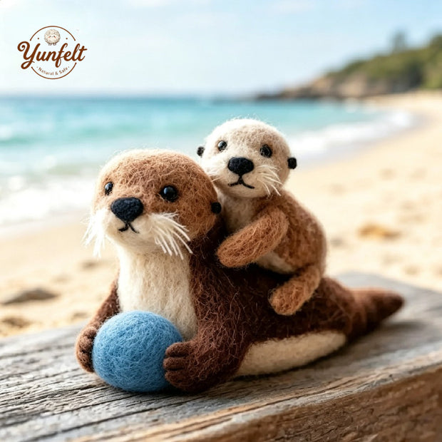 Mother & Baby Sea Otter – Wool Felt Coastal Bond Figurine