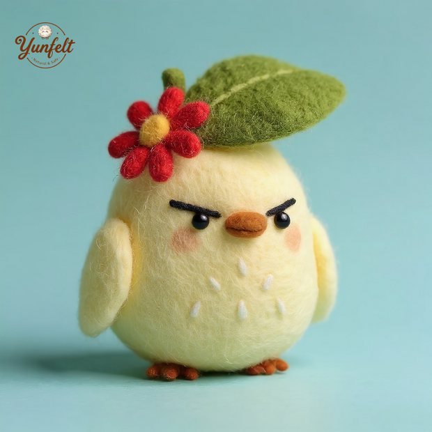 Sassy Chick with Daisy & Leaf Hat – Grumpy Wool Felt Desk Pet