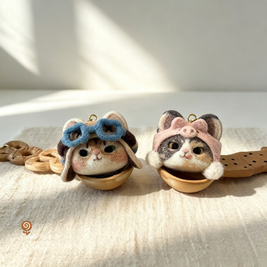 Flower Crown or Aviator Cat Head – Handmade Wool Felt Miniature Figurine